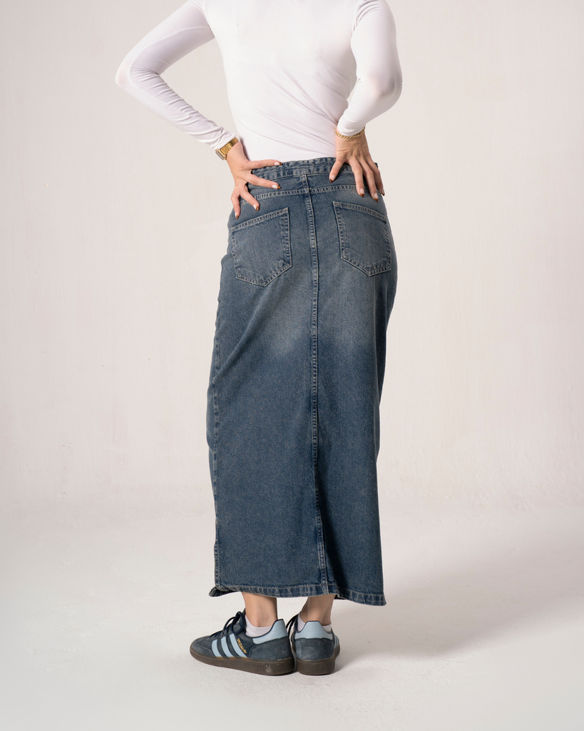 Straight Denim Skirt in Dark Blue