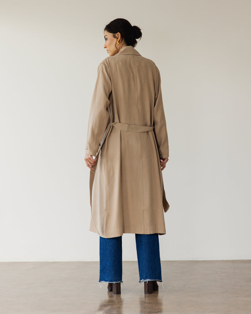 Light Trench Coat in Beige