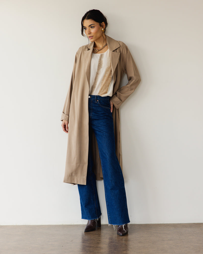 Light Trench Coat in Beige