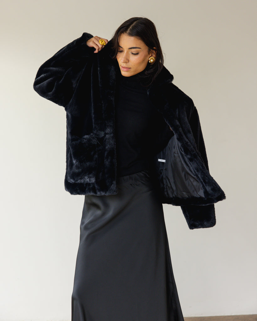 ShowStopper Jacket in Black