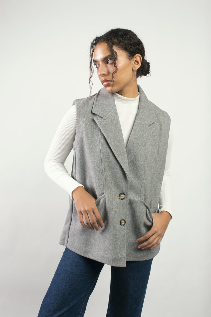 Felt Vest in Grey