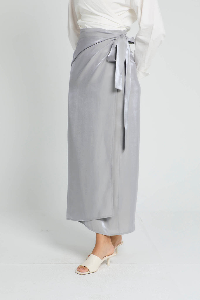 Shimmery Wrap Skirt in Grey